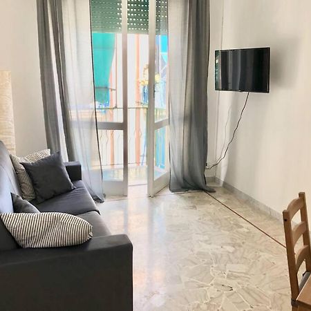 La Casa Di Pietro Lejlighed Finale Ligure Eksteriør billede